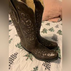 Ariat Cowboy Boots